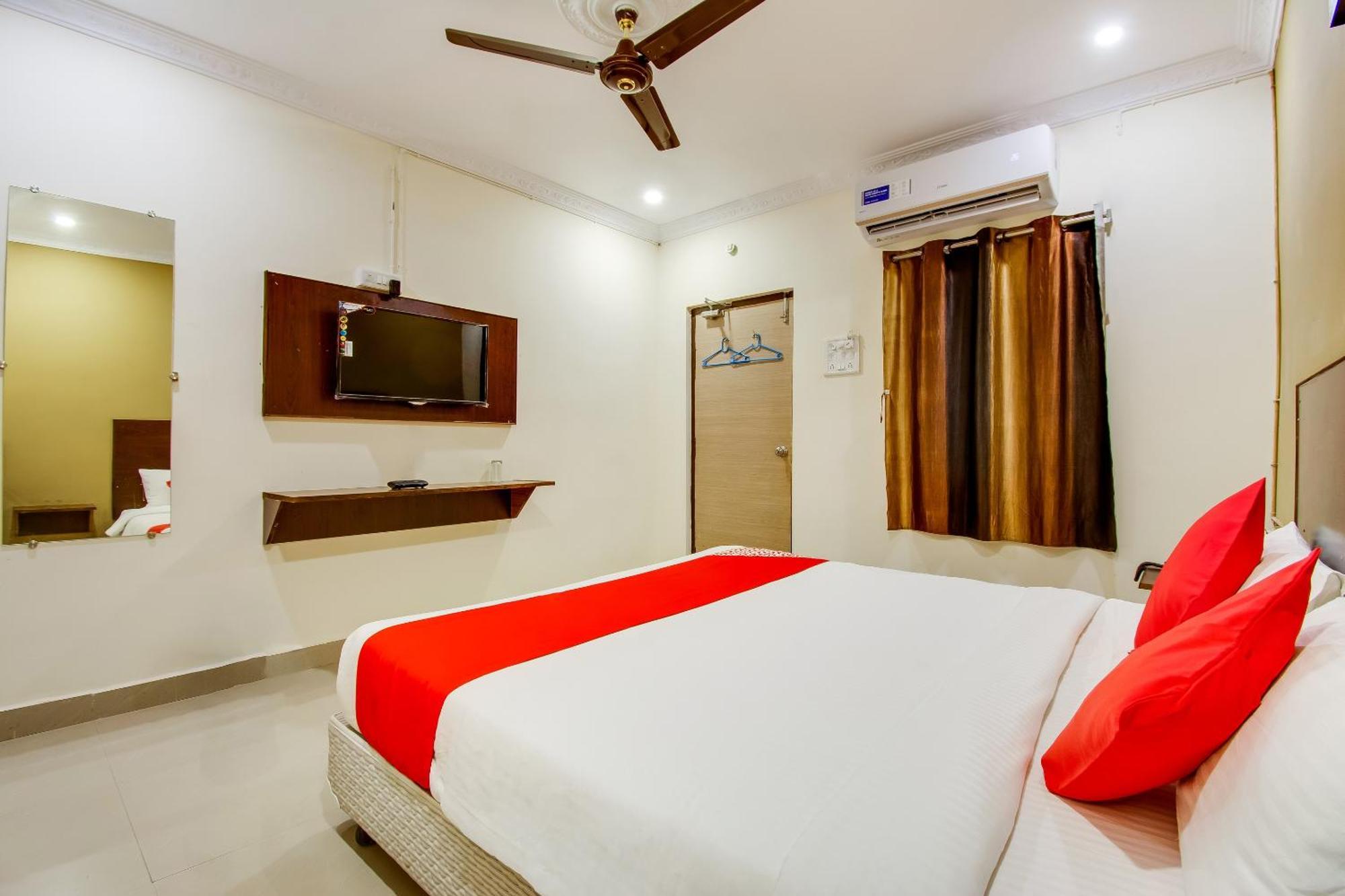 Oyo Akshaya Nest Hotel Vijayawāda Екстериор снимка
